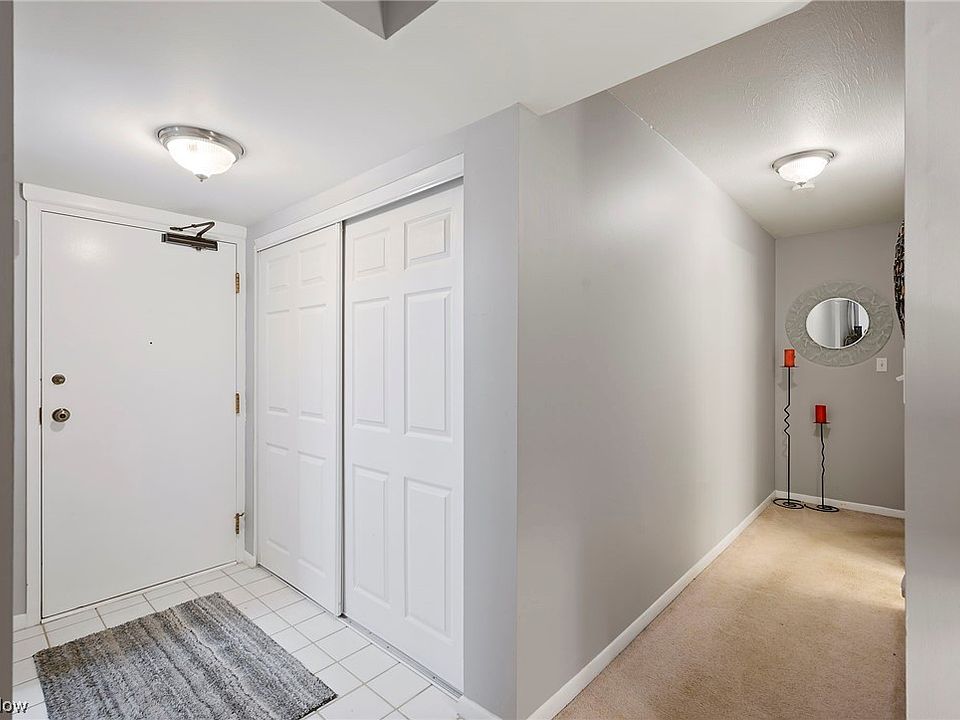 6310 Greenwood Pkwy Northfield OH Zillow