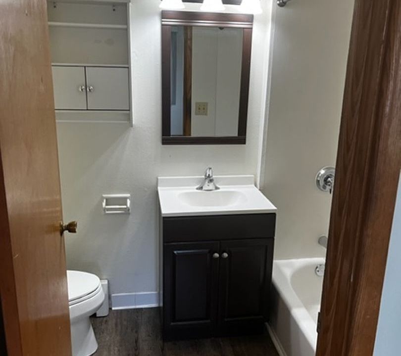 1st image of 3010 5th Ave #301009