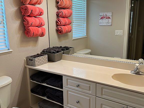 4th image of 2044 Ashley Oaks Cir