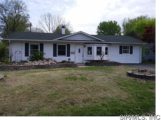 2nd image of 446 S 5th St