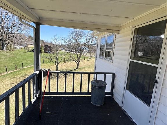 3rd image of 2763 Mount Olivet Rd