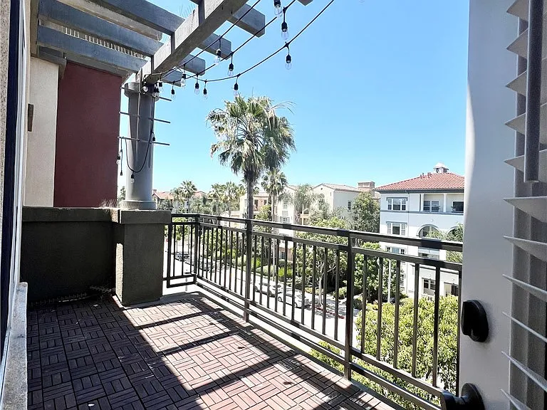 6020 Seabluff Dr #402 — Photo 17