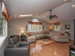 10 Judith Ln, Derry, NH 03038