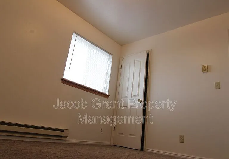 627 Hoopes Ave #1 — Photo 9