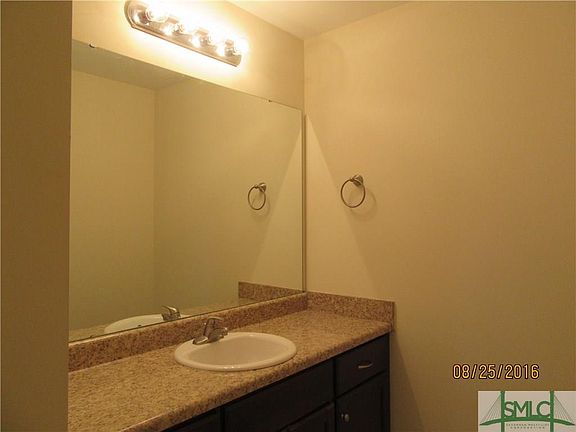 3rd image of 39 Reese Way
