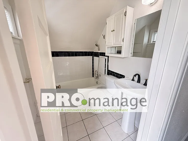 160 Pine St. — Photo 8