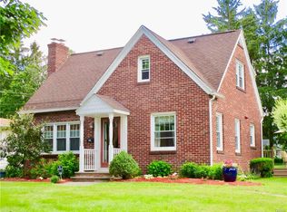 206 N Marvine Ave, Auburn, NY 13021