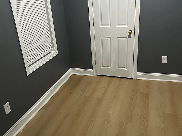 231 Cohannet St — Photo 6