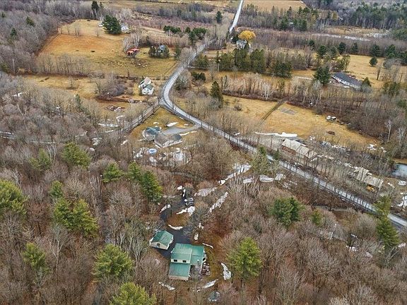 5th image of 760 West Mountain Road