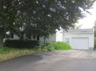 8295 Powers Rd, Batavia, NY 14020