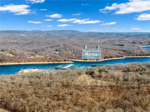 9251 Grimes Dr, Rogers, AR 72756