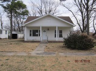 344 S Thompson St, Vinita, OK 74301