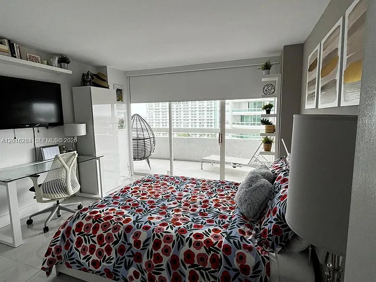 1627 Brickell Ave #1204 — Photo 28