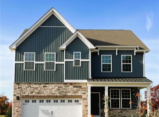 2041 Gregory Dr, Allentown, PA 18103