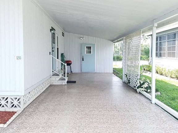 4th image of 3253 Junction Cir