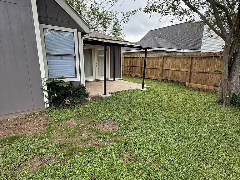 5131 Spring Forest Dr — Photo 23