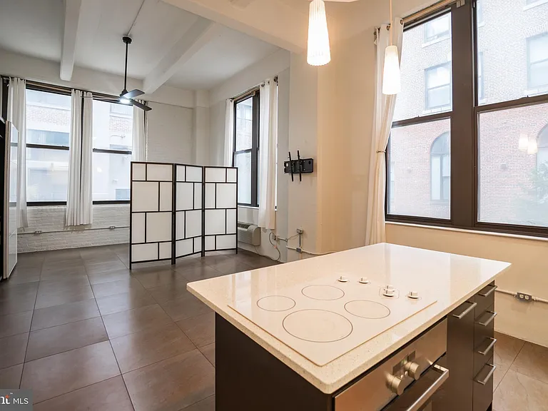 1100 S Broad St #99C — Photo 1