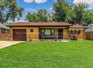 732 N El Paso Dr, Derby, KS 67037