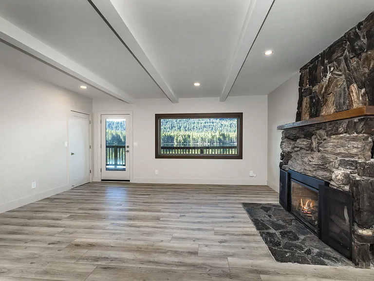 13045 Donner Pass Rd #B3 — Photo 6