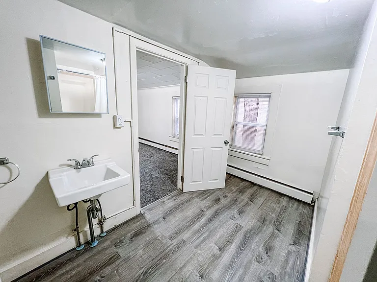47 Mill St — Photo 10