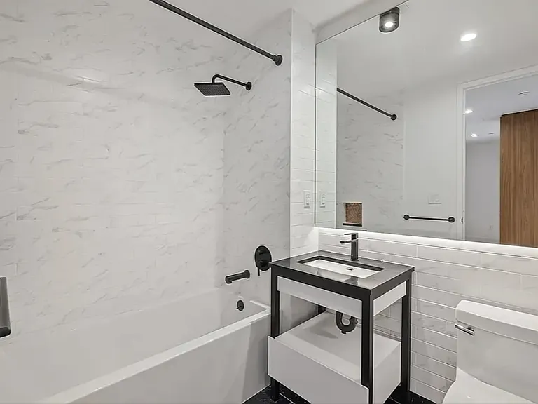 224 W 124th St #507 — Photo 14