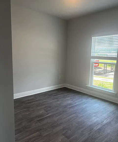 32400 Revere Dr — Photo 9