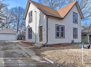 316 N Day Ave, Rockford, IL 61101
