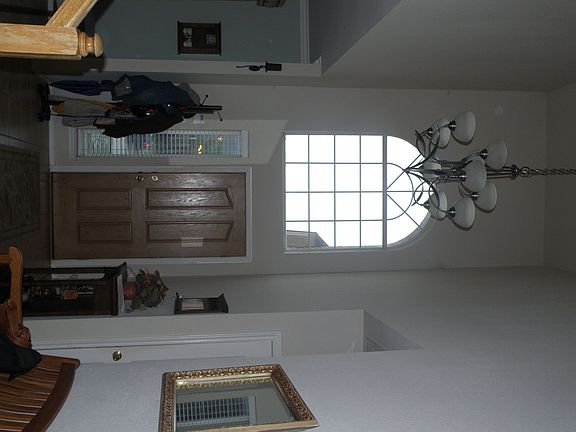 Entry with vaulted ceilings