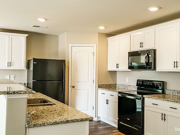 4th image of 372 Rustling Way