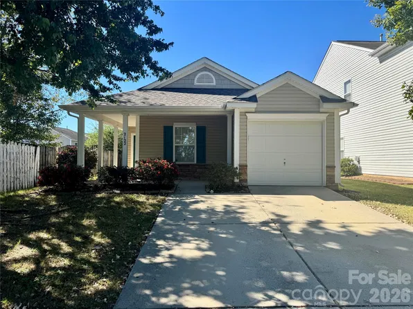 2122 Buckleigh Dr, Charlotte, NC 28215