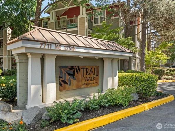 7711 NE 175th Street #A305, Kenmore, WA 98028