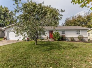 2261 S Ingram Mill Rd, Springfield, MO 65804