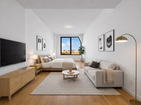 123 Melrose Street image 1 of 20