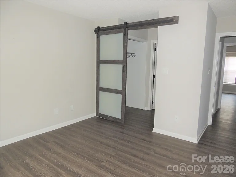 9252 Kings Canyon Dr — Photo 16