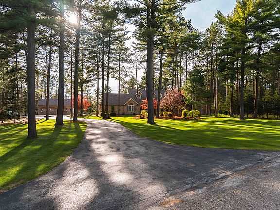 2nd image of 1451 W Timber Trail Dr