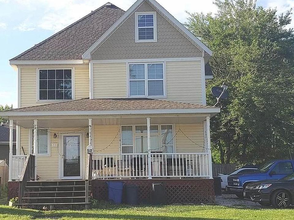 1st image of 541 11th St