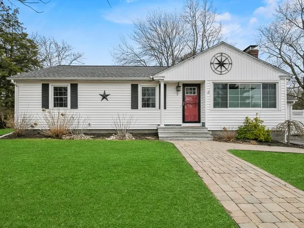 2 Saratoga Rd, Auburn, MA 01501