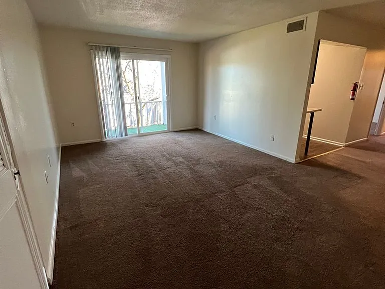 4575 Ethel St — Photo 2