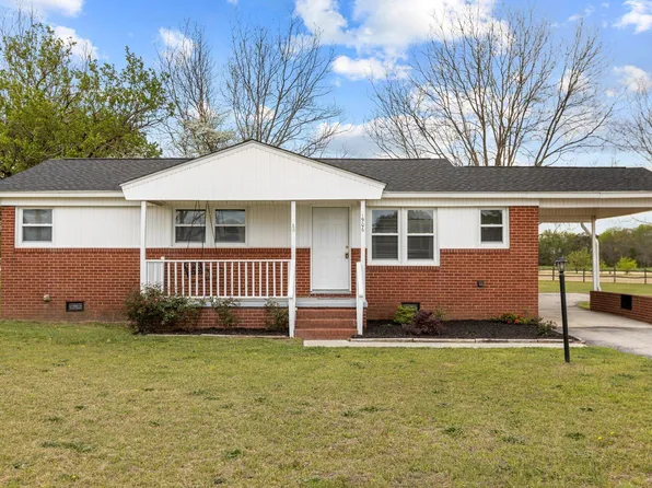 1906 Leslie Campbell Ave, Lillington, NC 27546