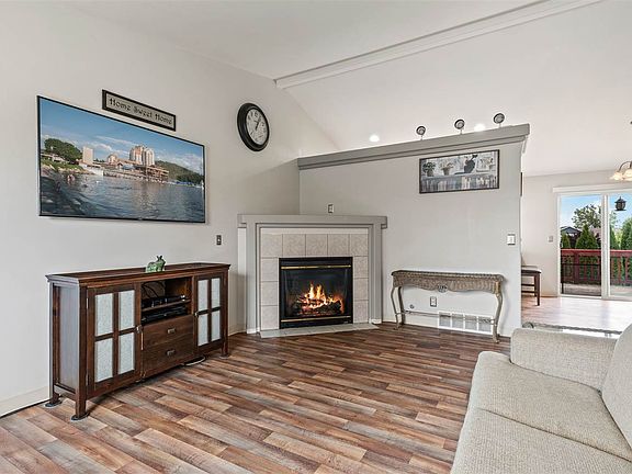 4th image of 1523 E Vanetta Ln