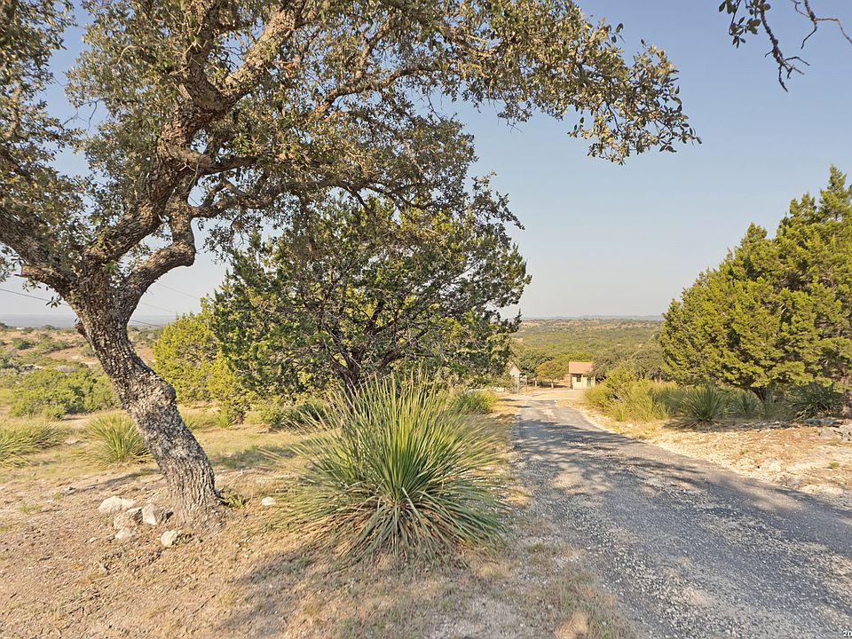 1st image of 186 SEVEN SISTERS DR