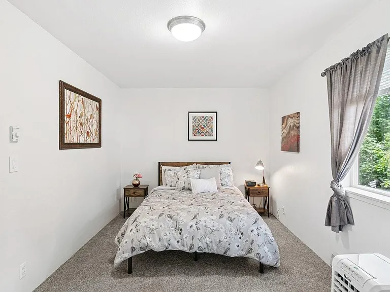 Jenna Village Apartments — Photo 6