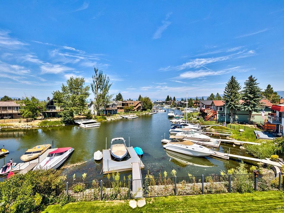 2nd image of 1961 Kokanee Way