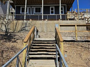 25364 Timber Ridge Dr, Versailles, MO 65084