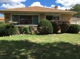 8517 Lillibet Ter, Morton Grove, IL 60053