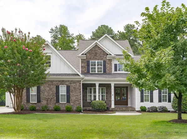 206 Parkman Grant Dr, Cary, NC 27519
