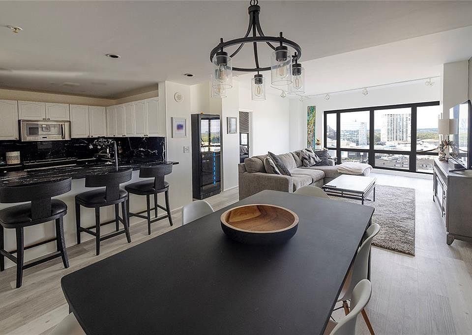 1st image of 3475 Oak Valley Rd NE APT 1450