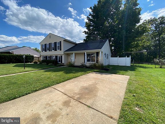 2nd image of 1314 Gates Head Dr