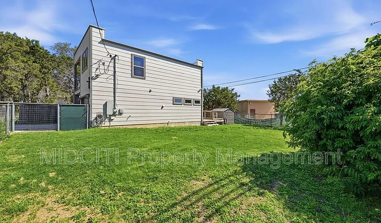 1198 Green Hill Dr — Photo 28