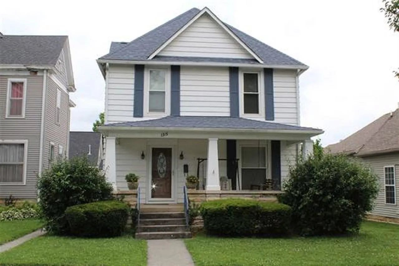 1315 13th St photo 1